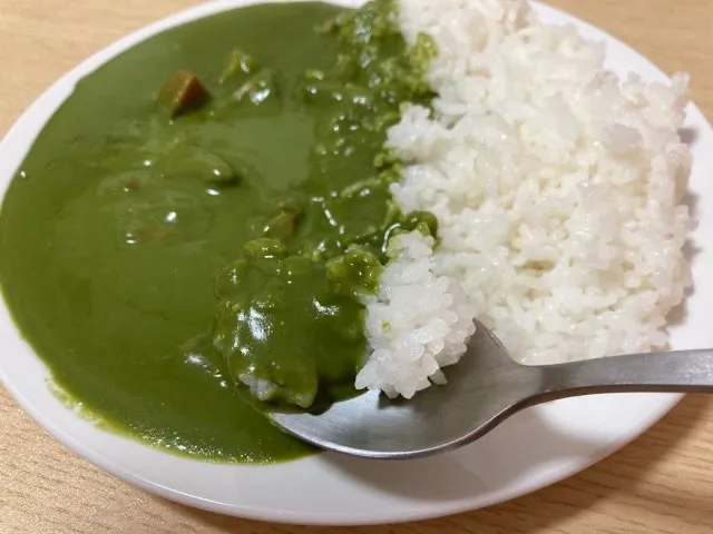 伊藤久右衛門の宇治抹茶カレーの気になる味は？実食レビュー